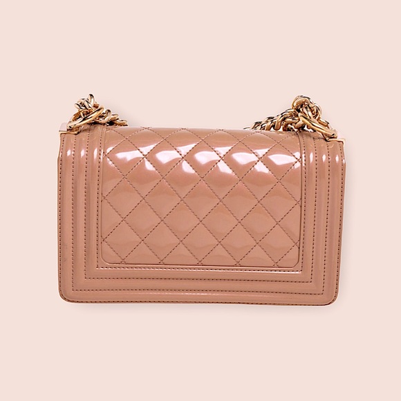 Chanel Metallic Beige Quilted Patent Leather Boy Flap Bag❗️ - Picture 4 of 12